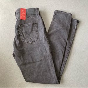 Levi 721 high rise skinny size 28 length 30
